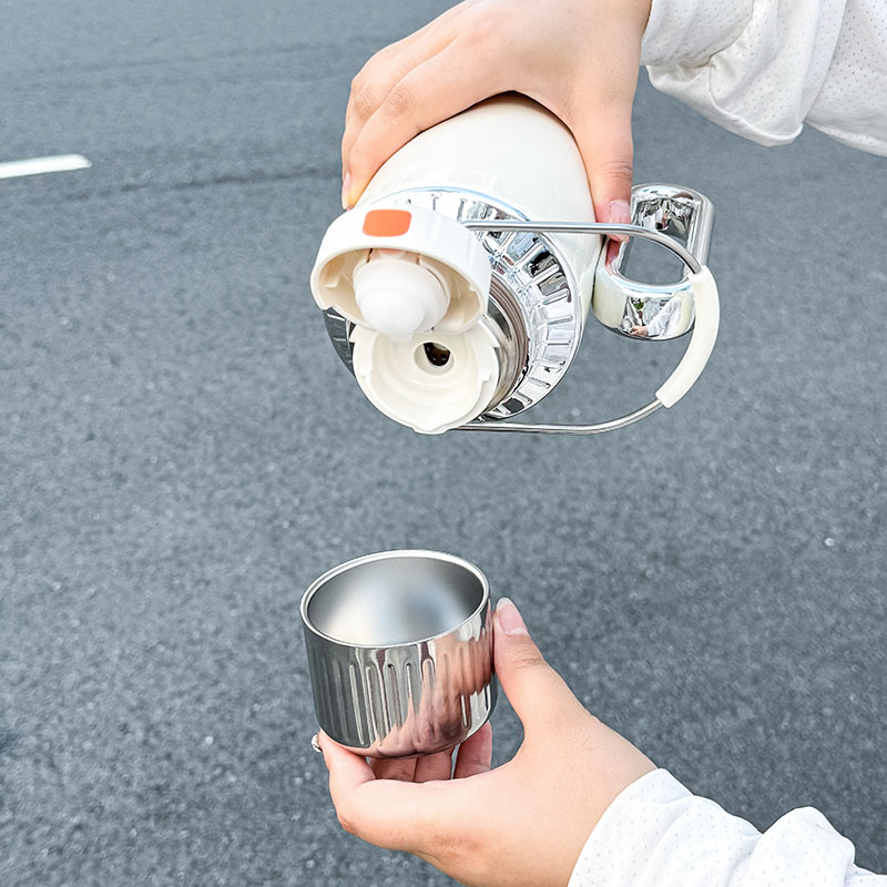 ขวดน้ำสแตนเลสเก็บความร้อนและคว - Sports Water Bottle Insulated บทวิจารณ์และราคา